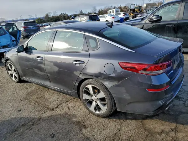 5XXGT4L34KG328462 2019 KIA OPTIMA - Image 2