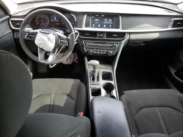 5XXGT4L34KG332043 2019 KIA OPTIMA - Image 8