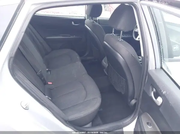 5XXGT4L34KG332155 2019 KIA OPTIMA - Image 8