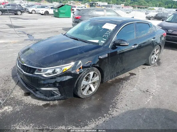 5XXGT4L34KG332687 2019 KIA OPTIMA - Image 2