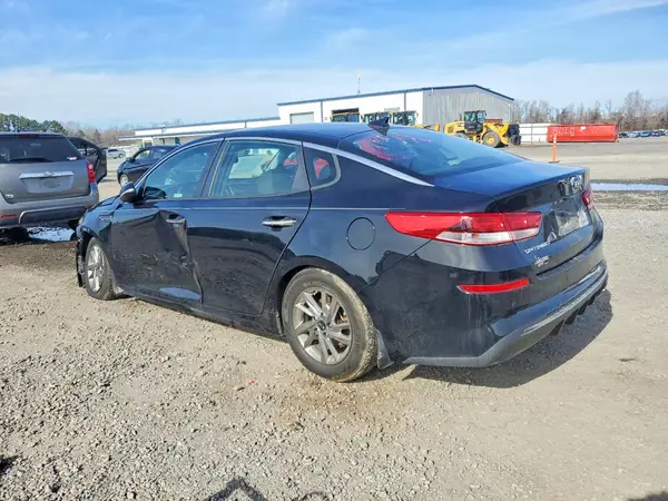 5XXGT4L34KG336268 2019 KIA OPTIMA - Image 2