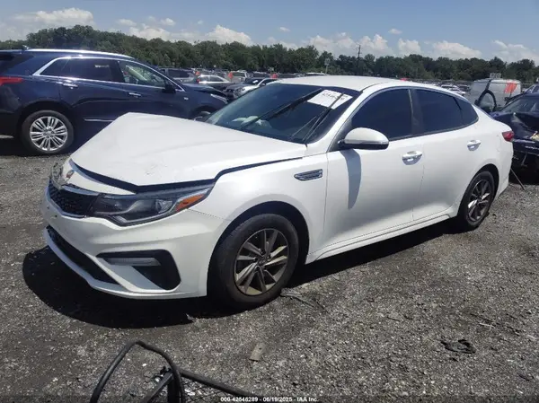 5XXGT4L34KG336769 2019 KIA OPTIMA - Image 2