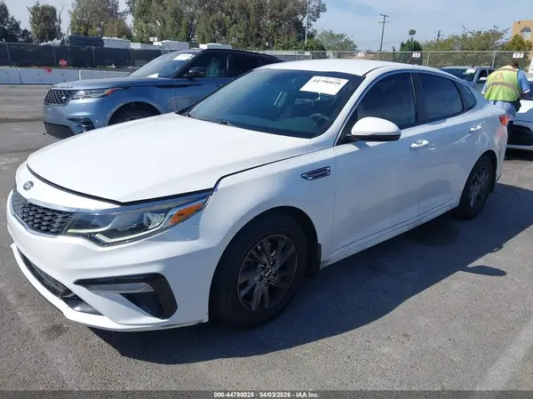 5XXGT4L34KG336934 2019 KIA OPTIMA - Image 2