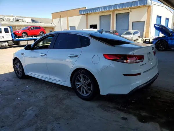 5XXGT4L34KG337534 2019 KIA OPTIMA - Image 2