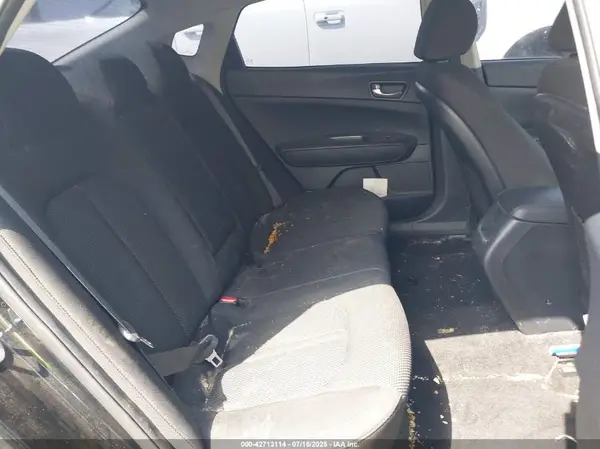 5XXGT4L34KG339512 2019 KIA OPTIMA - Image 8