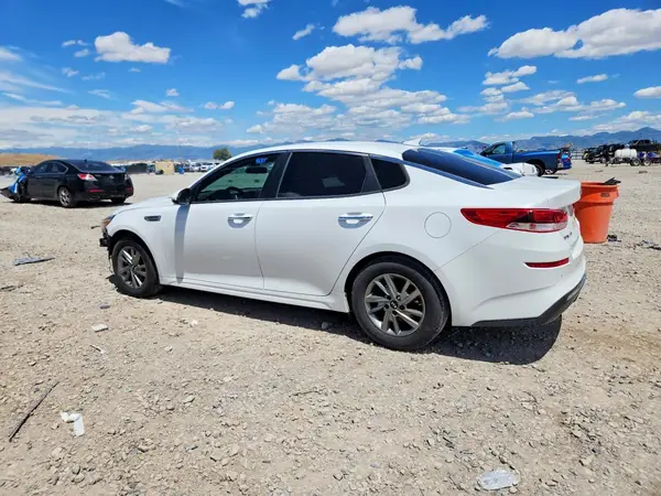 5XXGT4L34KG339932 2019 KIA OPTIMA - Image 2