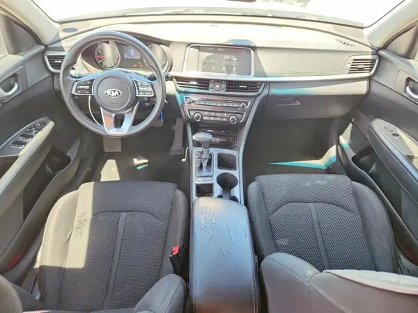 5XXGT4L34KG339932 2019 KIA OPTIMA - Image 8