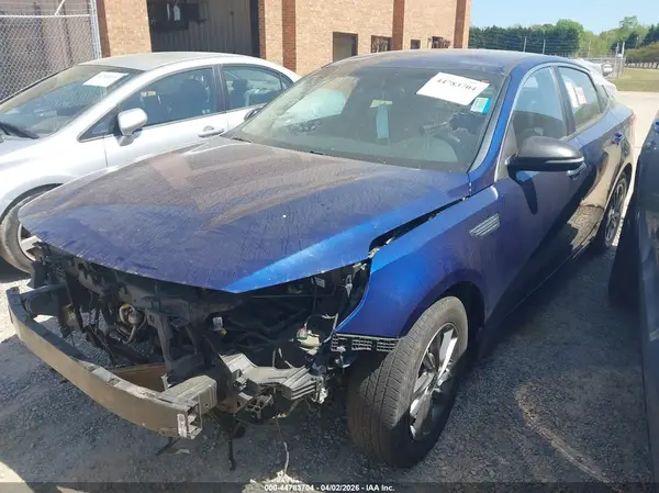 5XXGT4L34KG341065 2019 KIA OPTIMA - Image 2
