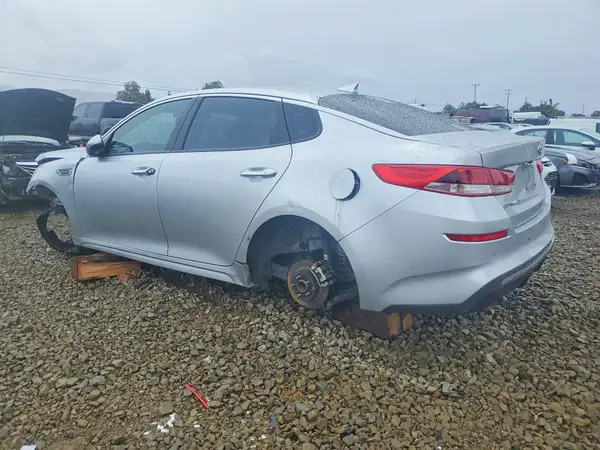 5XXGT4L34KG344161 2019 KIA OPTIMA - Image 2