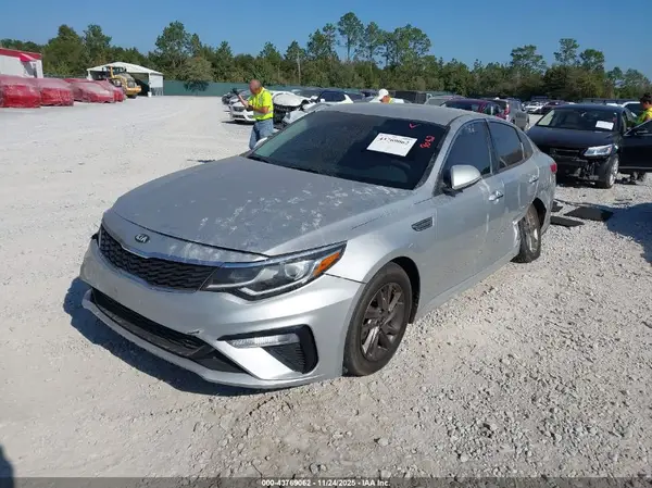 5XXGT4L34KG346668 2019 KIA OPTIMA - Image 2