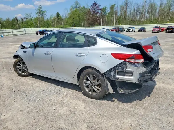 5XXGT4L34KG347352 2019 KIA OPTIMA - Image 2
