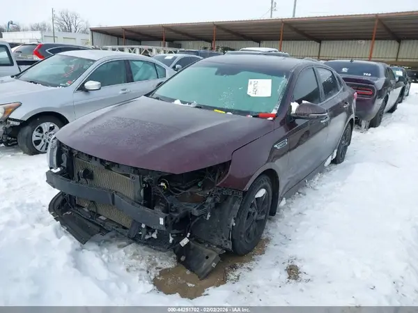 5XXGT4L34KG350381 2019 KIA OPTIMA - Image 2
