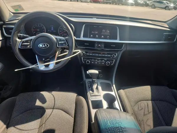 5XXGT4L34KG350820 2019 KIA OPTIMA - Image 8