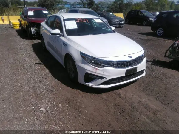 5XXGT4L34KG351563 2019 KIA OPTIMA - Image 1