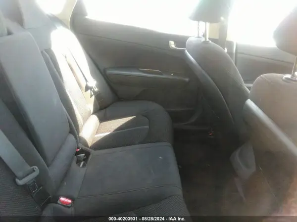 5XXGT4L34KG351563 2019 KIA OPTIMA - Image 8