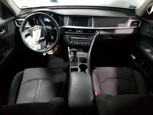 5XXGT4L34KG351904 2019 KIA OPTIMA - Image 8