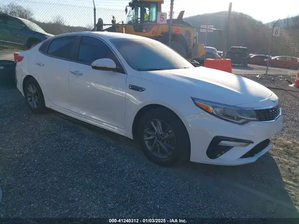 5XXGT4L34KG363812 2019 KIA OPTIMA - Image 1
