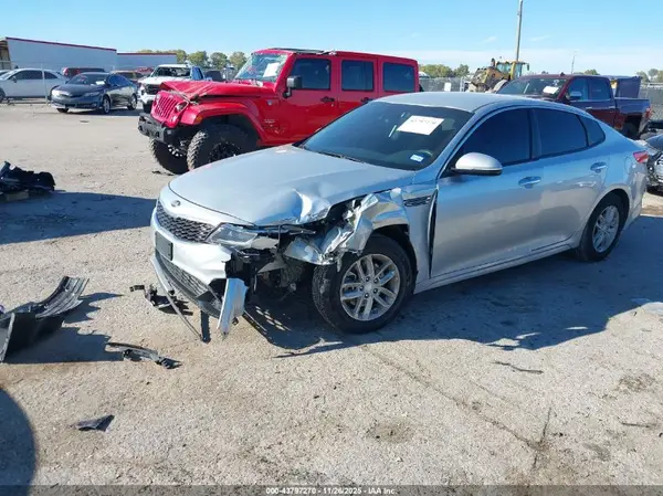 5XXGT4L34KG363860 2019 KIA OPTIMA - Image 2