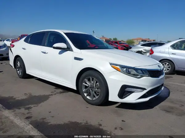 5XXGT4L34KG364135 2019 KIA OPTIMA - Image 1