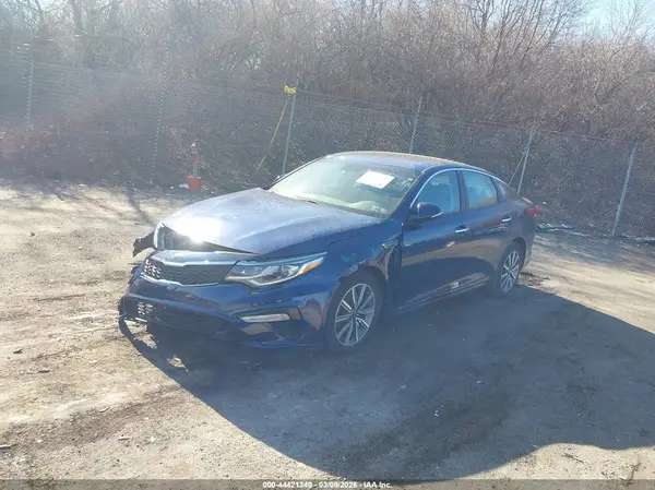 5XXGT4L34KG370954 2019 KIA OPTIMA - Image 2