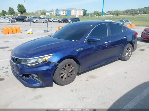5XXGT4L34KG376446 2019 KIA OPTIMA - Image 2