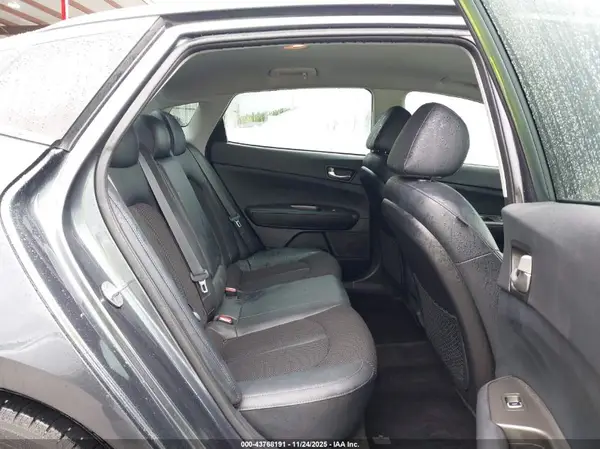 5XXGT4L34KG377919 2019 KIA OPTIMA - Image 8