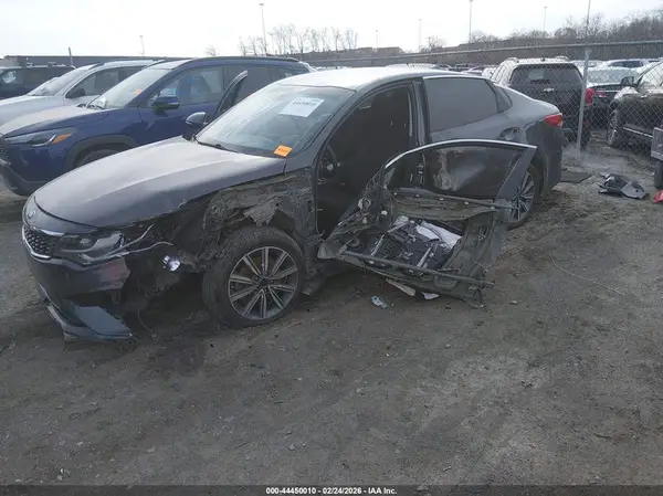 5XXGT4L34KG378164 2019 KIA OPTIMA - Image 2