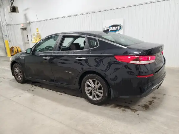 5XXGT4L34KG380027 2019 KIA OPTIMA - Image 2