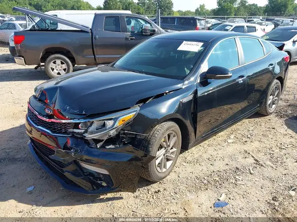 5XXGT4L34LG380563 2020 KIA OPTIMA - Image 2