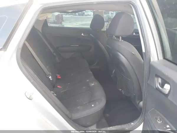5XXGT4L34LG381521 2020 KIA OPTIMA - Image 8