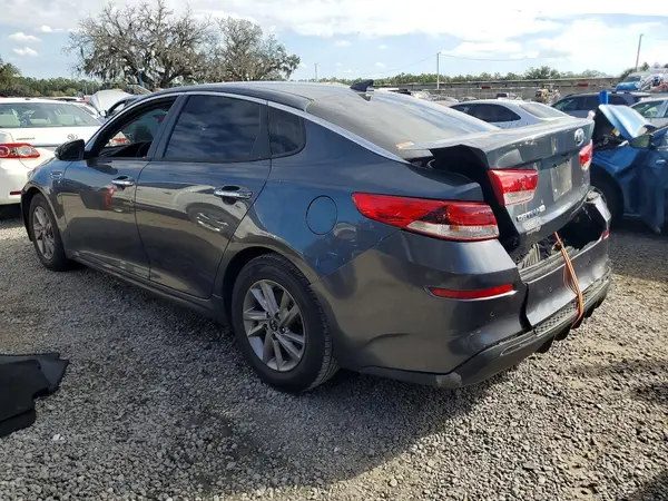 5XXGT4L34LG384435 2020 KIA OPTIMA - Image 2