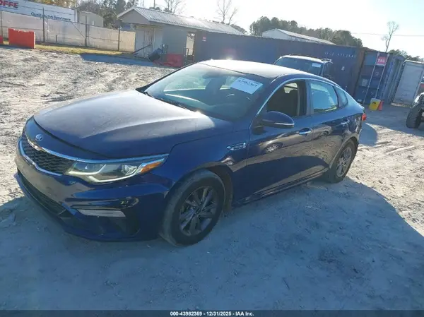 5XXGT4L34LG385276 2020 KIA OPTIMA - Image 2