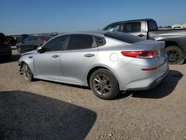 5XXGT4L34LG385679 2020 KIA OPTIMA - Image 2