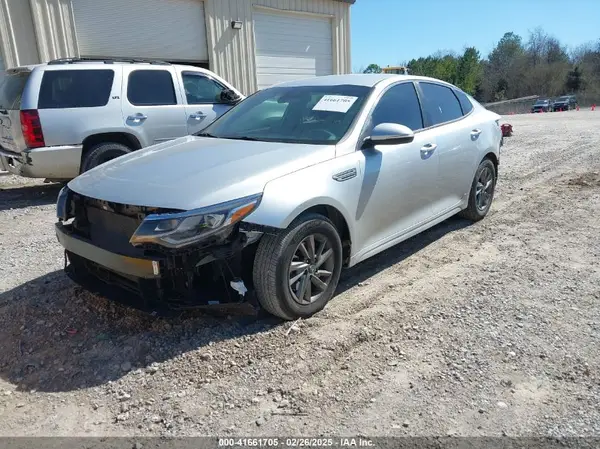 5XXGT4L34LG385861 2020 KIA OPTIMA - Image 2
