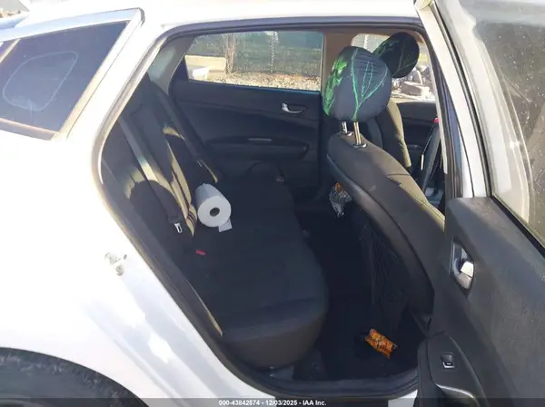 5XXGT4L34LG385956 2020 KIA OPTIMA - Image 8