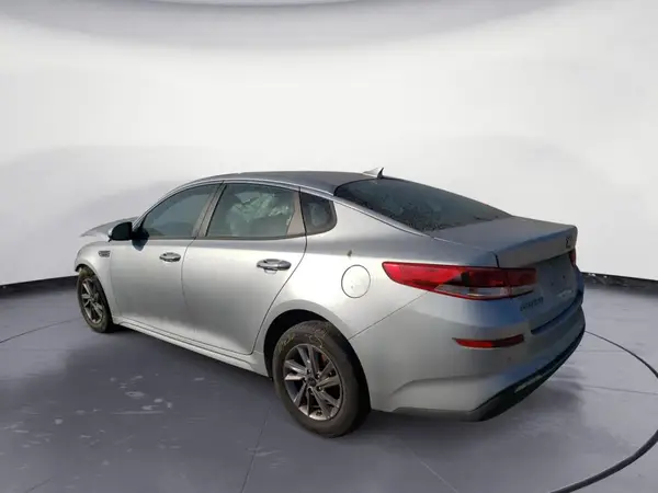 5XXGT4L34LG388307 2020 KIA OPTIMA - Image 2