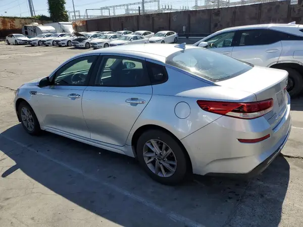 5XXGT4L34LG391028 2020 KIA OPTIMA - Image 2