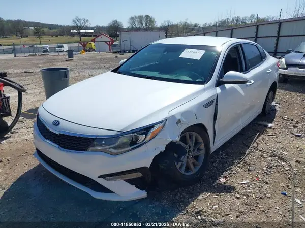 5XXGT4L34LG394642 2020 KIA OPTIMA - Image 2