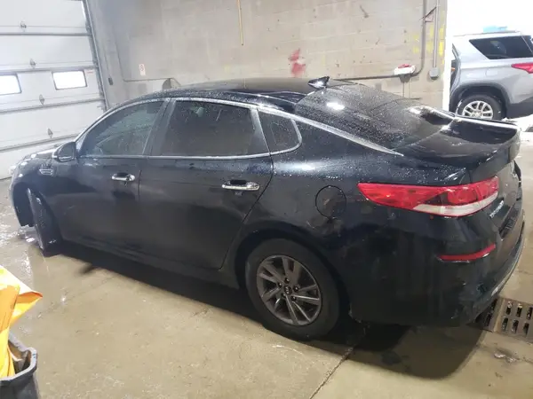 5XXGT4L34LG399307 2020 KIA OPTIMA - Image 2
