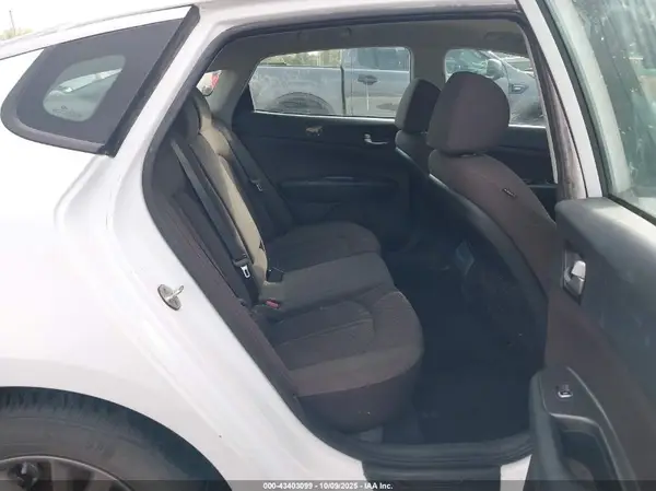 5XXGT4L34LG403517 2020 KIA OPTIMA - Image 8