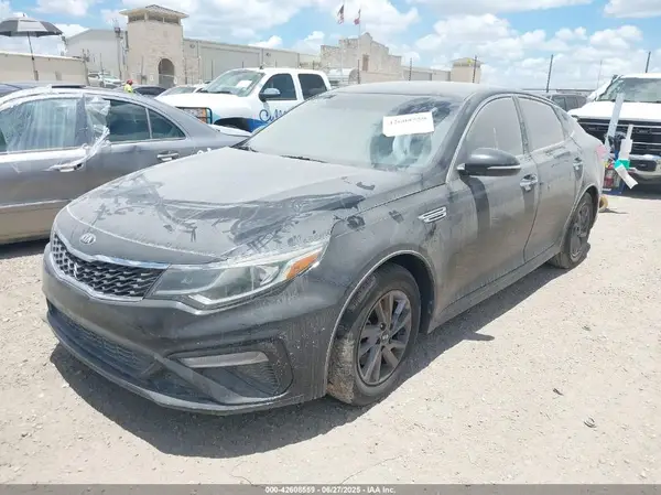 5XXGT4L34LG403534 2020 KIA OPTIMA - Image 2