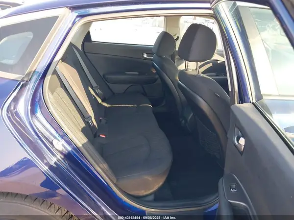 5XXGT4L34LG407129 2020 KIA OPTIMA - Image 8