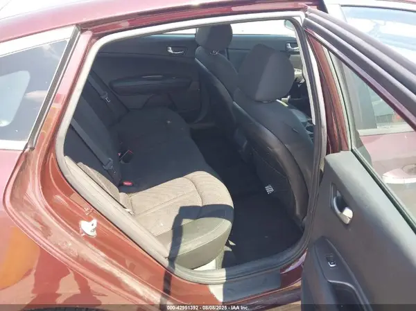 5XXGT4L34LG407227 2020 KIA OPTIMA - Image 8