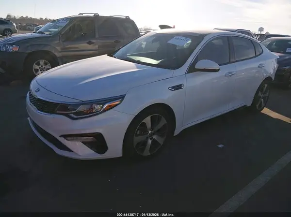 5XXGT4L34LG409155 2020 KIA OPTIMA - Image 2