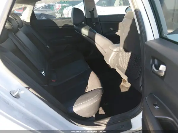 5XXGT4L34LG409155 2020 KIA OPTIMA - Image 8