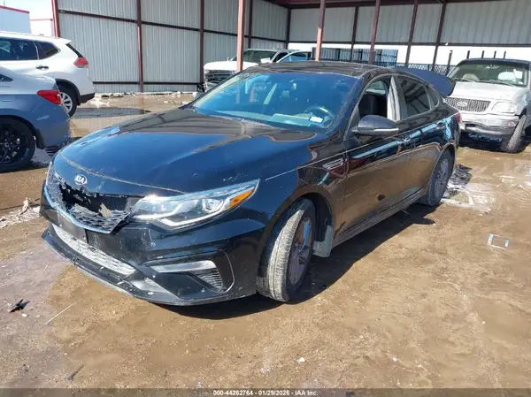 5XXGT4L34LG411262 2020 KIA OPTIMA - Image 2