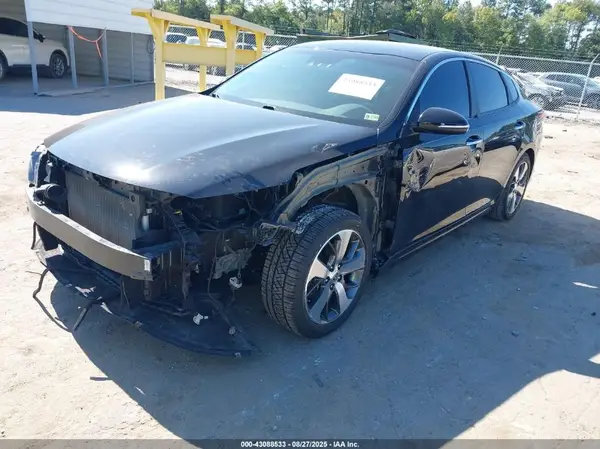 5XXGT4L34LG411651 2020 KIA OPTIMA - Image 2