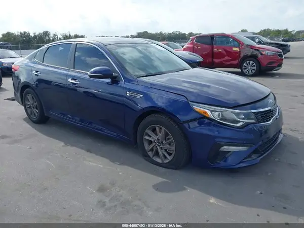 5XXGT4L34LG412184 2020 KIA OPTIMA - Image 1