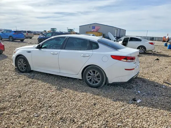 5XXGT4L34LG412654 2020 KIA OPTIMA - Image 2