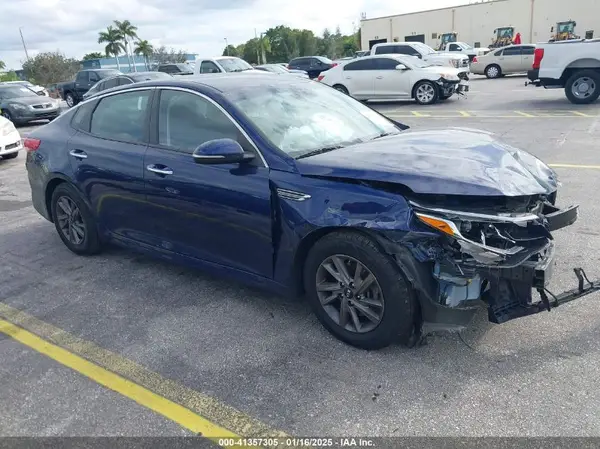 5XXGT4L34LG412699 2020 KIA OPTIMA - Image 1